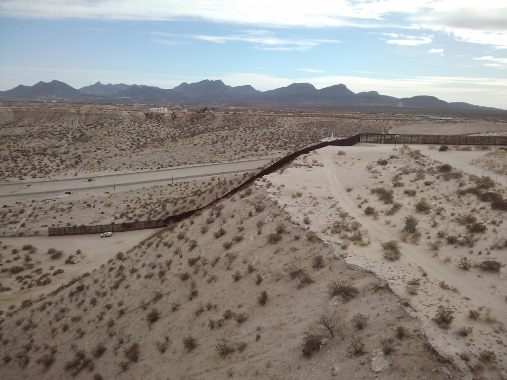 paragliding at Anapra Mesa, NM