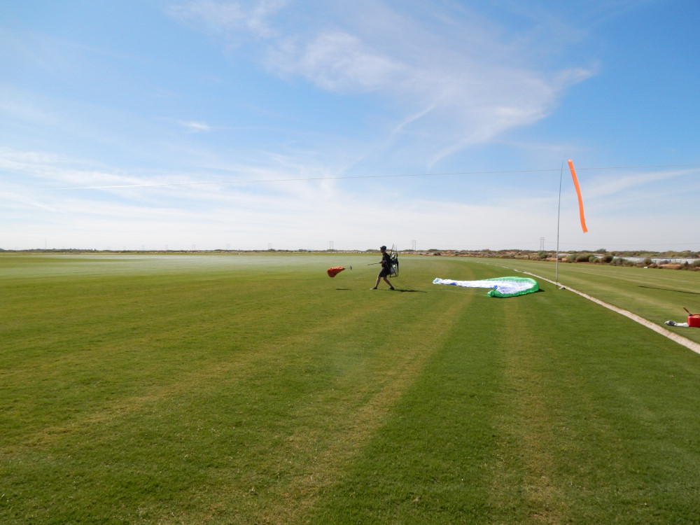 pilot being towed with the HperCut installed