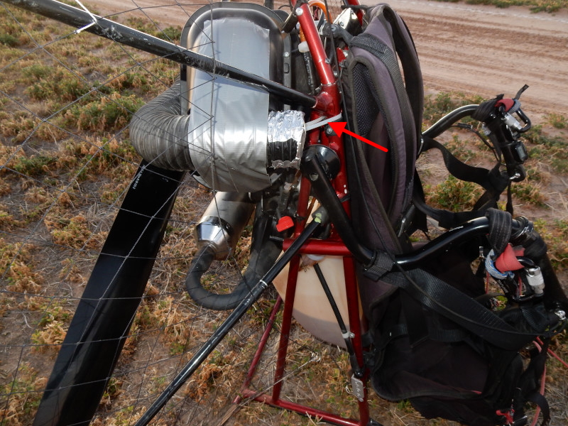 paramotor carburetor air preheat system